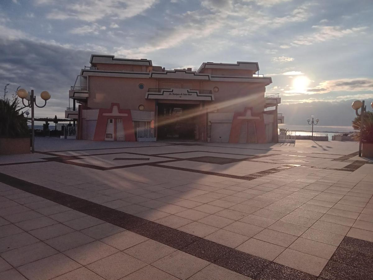 Piscine, Plage En Ascenseur, Clim, Wifi, Linge Fourni Sète Zewnętrze zdjęcie
